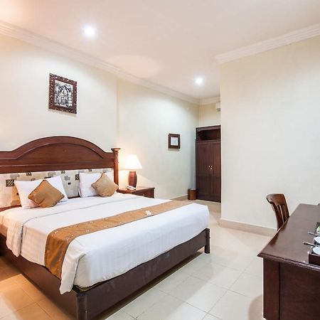 Vila Shanti Beach Front Hotel Sanur Экстерьер фото